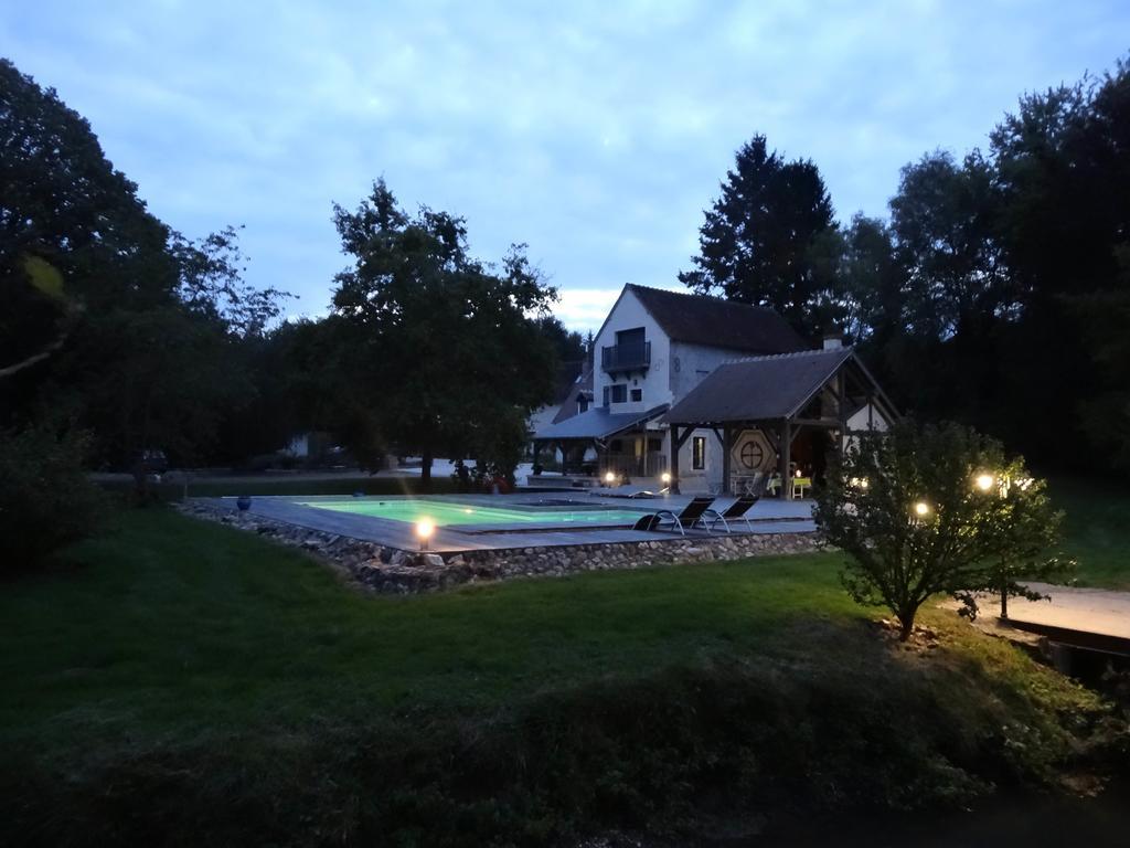Bed and Breakfast Le Petit Moulin Faverelles Exteriér fotografie